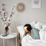 4 Reasons: Why Are Hotel Pillows So Fluffy? [2023]