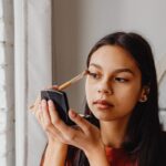 What Comes First Eyeshadow Or Eyeliner? [3 Considerations]