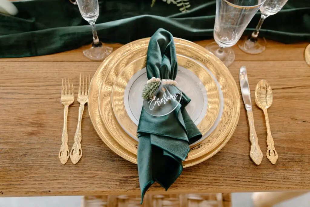 What Side Does The Napkin Go On When You Are Setting A Table