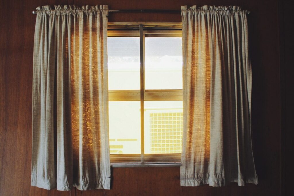 Do Curtains Keep The Cold Out? [3 Reasons] WhoSpilled